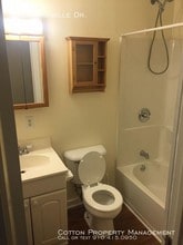 5854 Michelle Dr-Unit -A in Wilmington, NC - Foto de edificio - Building Photo