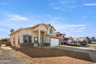11632 Mesquite Miel Dr in El Paso, TX - Building Photo - Building Photo