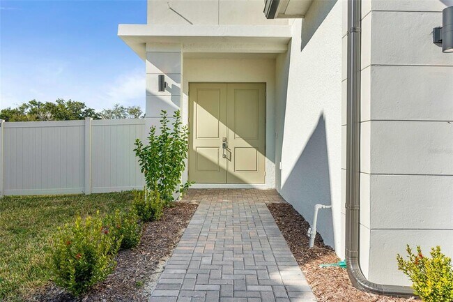 14413 Island Cove Terrace in Lakewood Ranch, FL - Building Photo - Building Photo