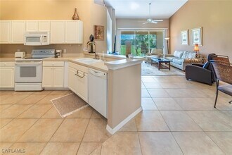 9291 Spring Run Blvd in Bonita Springs, FL - Building Photo - Building Photo
