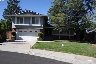 3253 Pomace Ct in Pleasanton, CA - Building Photo - Building Photo