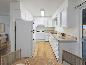 607 W Davidson Ave in Coeur d'Alene, ID - Foto de edificio - Building Photo