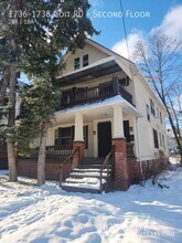1736-1738 Coit Rd in Cleveland, OH - Foto de edificio - Building Photo