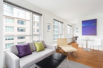 1188 Mission at Trinity Place in San Francisco, CA - Foto de edificio - Building Photo