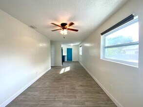 3415 Broadway in West Palm Beach, FL - Building Photo - Building Photo