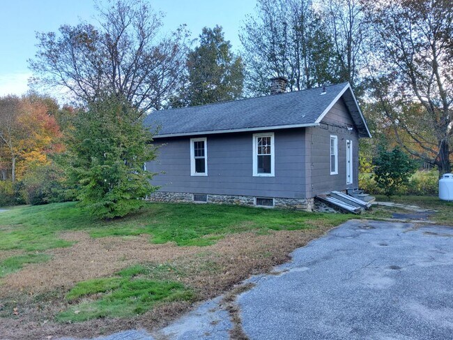 431 Chestnut Hill Ave in Waterbury, CT - Foto de edificio - Building Photo