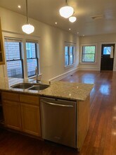 407 Avon St in Oakland, CA - Building Photo - Building Photo