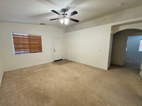 2416 W Valley Vista in Rosamond, CA - Building Photo - Building Photo