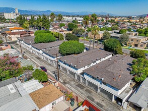 2201-2229 S Eastern Ave in City Of Commerce, CA - Building Photo - Building Photo