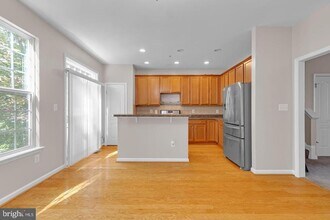 626 Tailgate Terrace in Summerfield, MD - Building Photo - Building Photo