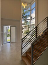 7547 NW 98th Ave in Doral, FL - Building Photo - Building Photo