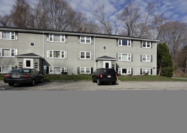 15 Boyden Street Ext in Webster, MA - Foto de edificio - Building Photo