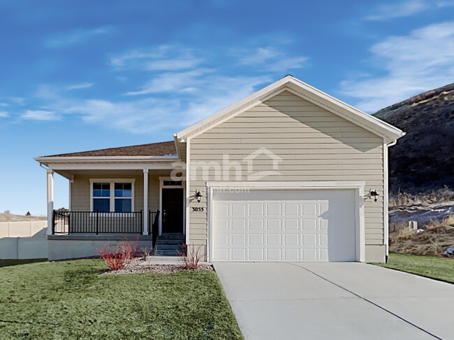 property at 3055 E N Vlg Dr