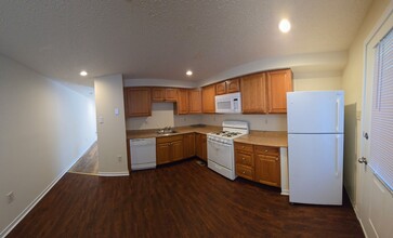 1736 Abbotston St in Baltimore, MD - Building Photo - Building Photo