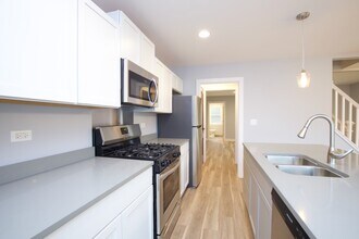 16637 W Brockman Ave, Unit J09P in Lincolnshire, IL - Foto de edificio - Building Photo