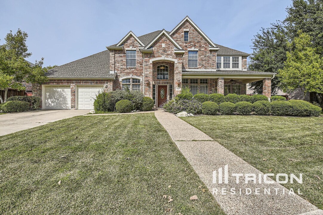 3817 Basswood Ln in Plano, TX - Building Photo