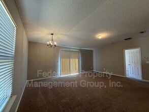 1455 Bitterberry Dr in Orange Park, FL - Building Photo - Building Photo