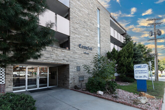 Camelot Apartments in Denver, CO - Building Photo - Building Photo