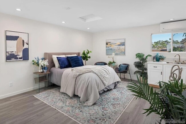 property at 6474 University Ave