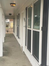 888 Ponderosa Dr, Unit 5057 in Baton Rouge, LA - Foto de edificio - Building Photo