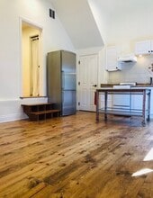 754 Old Topanga Canyon Rd, Unit studio in Topanga, CA - Building Photo - Building Photo