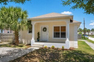 2701 W Arch St in Tampa, FL - Building Photo