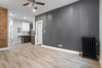 6956 N Wolcott Ave in Chicago, IL - Building Photo - Building Photo