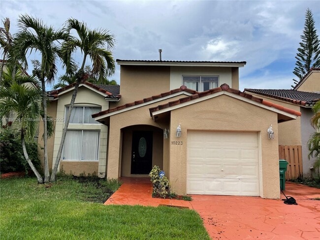 10223 SW 156th Ave in Miami, FL - Building Photo - Building Photo