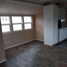 2 A St in Dixon, MT - Foto de edificio - Building Photo