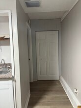 2743 34th Ave N in St. Petersburg, FL - Building Photo - Building Photo