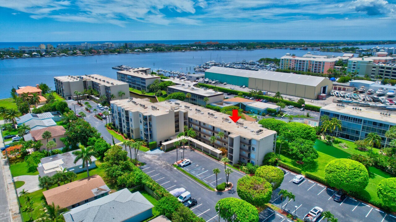 890 N Federal Hwy in Lantana, FL - Building Photo