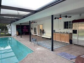 30255 SW 197th Ave in Homestead, FL - Building Photo