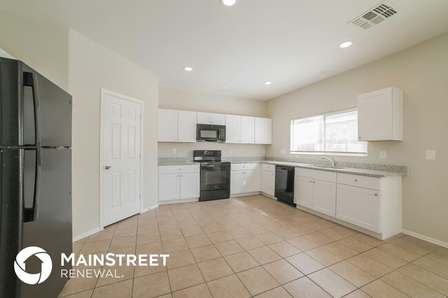 11871 W Hadley St in Avondale, AZ - Building Photo - Building Photo