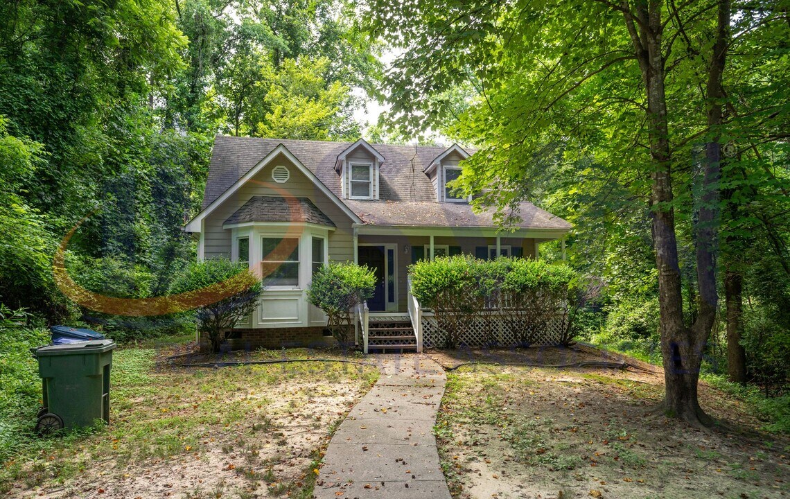 953 Clarion Dr in Durham, NC - Building Photo