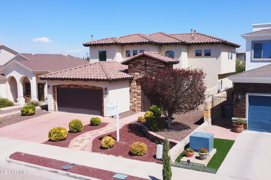 12821 Little Misty Ln in El Paso, TX - Building Photo