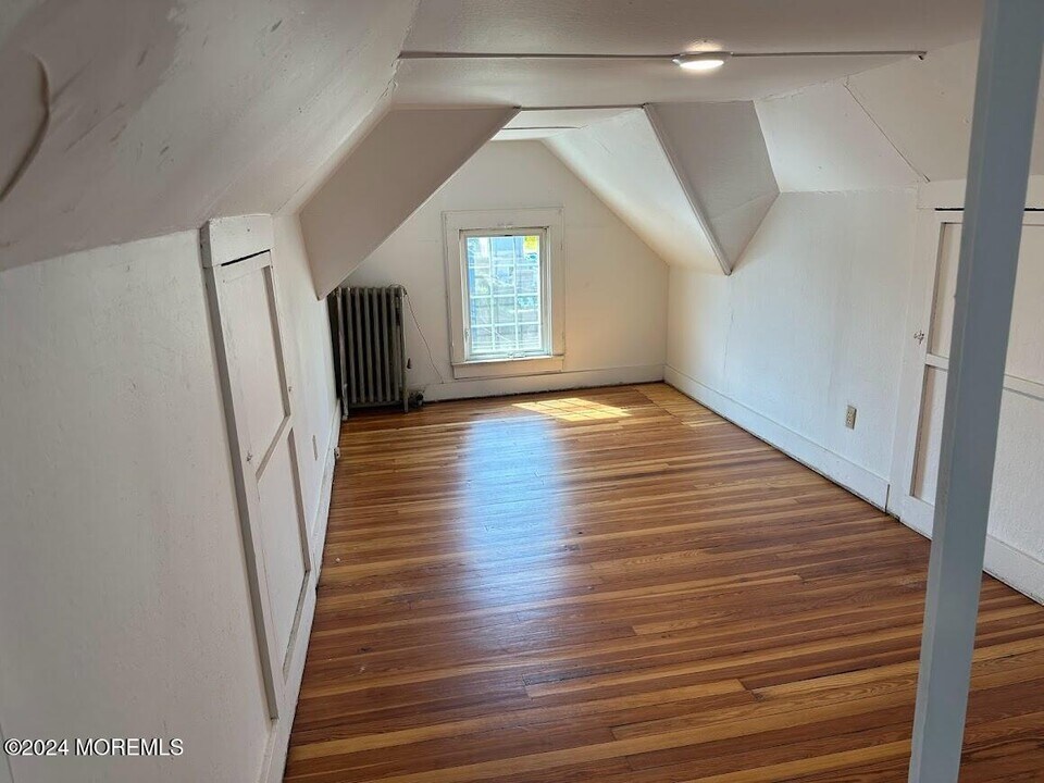608 Park Pl Ave-Unit -3 in Bradley Beach, NJ - Building Photo