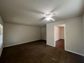 1906 Bosque Blvd in Waco, TX - Building Photo - Building Photo