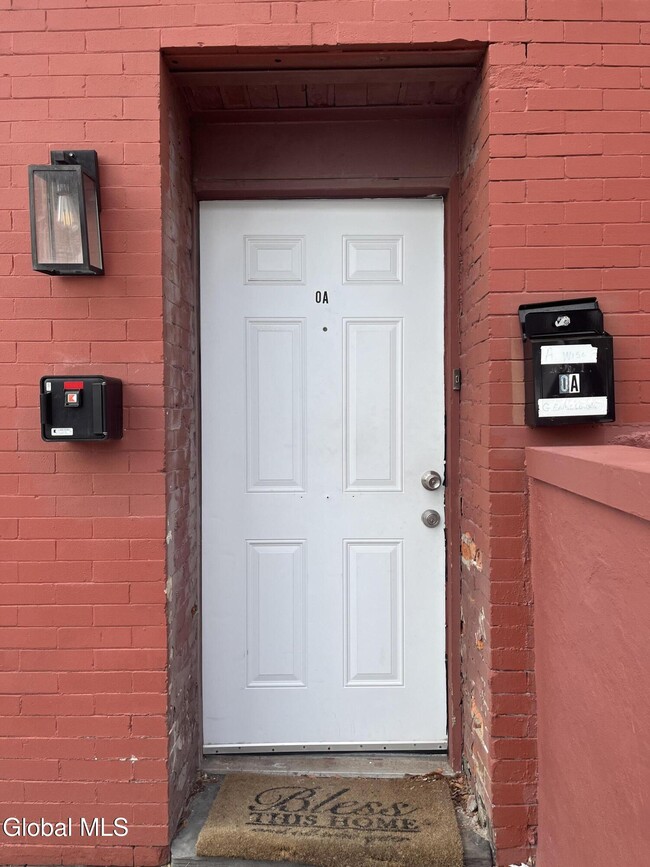 9 St Joseph's Terrace in Albany, NY - Building Photo - Building Photo