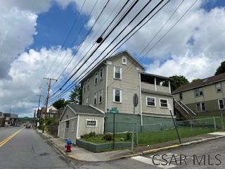 835 Bedford St in Johnstown, PA - Building Photo