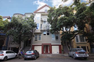 52 Sanchez St in San Francisco, CA - Building Photo - Other