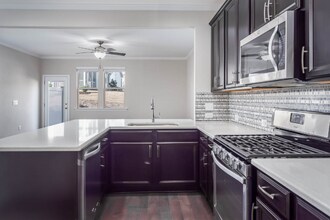268 Rubrum Dr in Hillsborough, NC - Building Photo - Building Photo