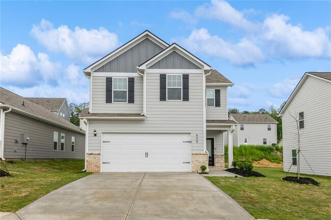 property at 605 Mackenzie Cv