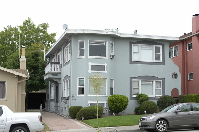 4347-4353 Park Blvd in Oakland, CA - Building Photo - Building Photo