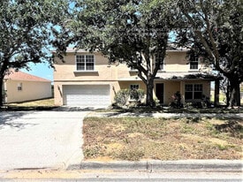 315 Sky Valley St in Clermont, FL - Building Photo