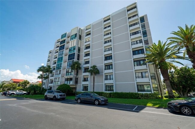 855 Bayway Blvd