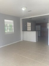 218 Kimberly Dr in Gulfport, MS - Foto de edificio - Building Photo
