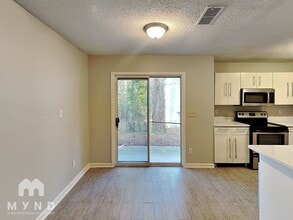 632 Kilkenny Cir in Lithonia, GA - Building Photo - Building Photo