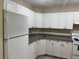 11131 Royal Palm Blvd, Unit #1 in Coral Springs, FL - Building Photo