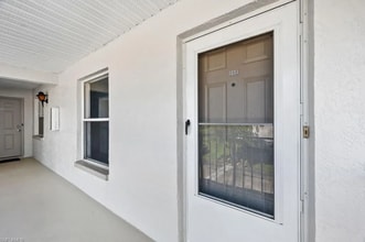 1357 Churchill Cir in Naples, FL - Building Photo - Building Photo