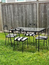 191 Coggeshall Ave in Newport, RI - Foto de edificio - Building Photo